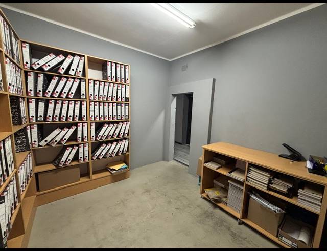 168M² OFFICE TO LET IN BRACKENFELL INDUSTRIAL